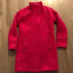 Red stadium cloth coat